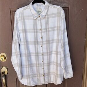 JACHS Girlfriend White and Tan Plaid Button Down Shirt